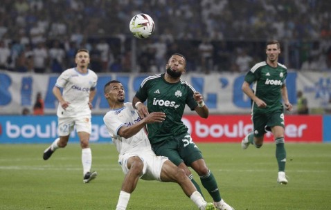 欧冠 22:00 帕纳辛纳科斯VS流浪者比分预测！