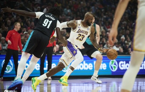 杨翰森3分半1失误 老詹20+9湖人负开拓者