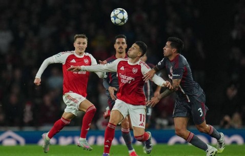 欧冠：阿森纳2-0完胜奥林匹亚科斯，马丁内利、萨卡利建功+2连胜