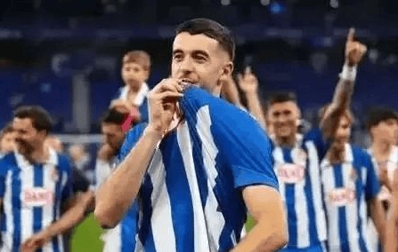 2500万违约金！加西亚成曼城巴萨纽卡抢人战焦点