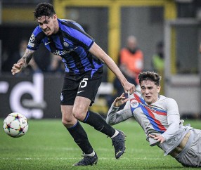 价值1亿！皇马巨星或转投曼联利物浦挖角卡马文加，国米铁闸或来投