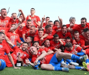 周日025德甲：奥格斯堡VS斯图加特 保级主场死守，欧冠区客队强攻抢分