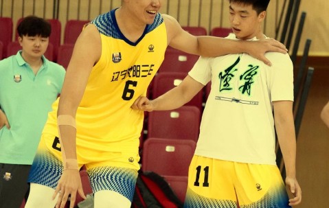 西甲U22联赛确认张峻豪和黄秋实将出战