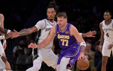 NBA杯-东契奇35分詹姆斯19+15 湖人不敌马刺