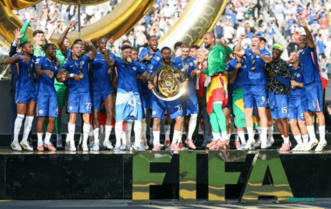 新神！帕尔默4700万加盟切尔西时曾遭嘲讽，今征服球迷+队友