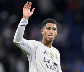 欧冠联赛曼城2-1逆转皇马,放大10倍后看细节,原因清晰可见