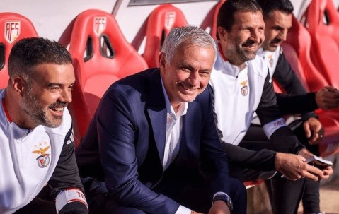 最后2分钟惊天逆转！穆帅怒吼背后的夺冠密码终于藏不住了